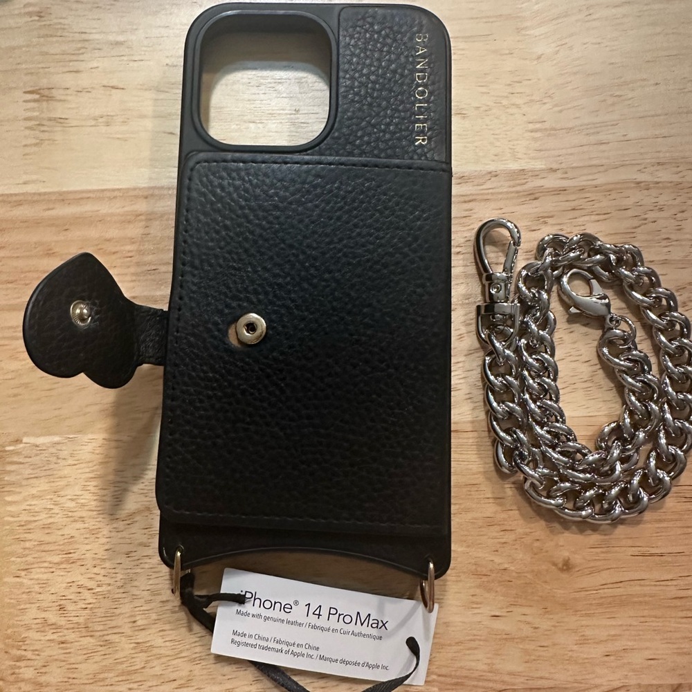 Bandolier 14 Pro Max iPhone Case Gia - Black and Red Heart Leather - Picture 6 of 6